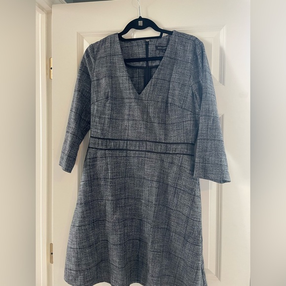 Tweed Banana Republic long sleeve dress - size 12 - Picture 4 of 4